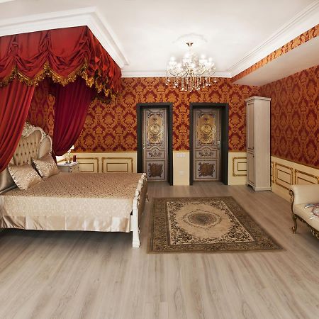 Dating Hotel Cherry Twins (Adults Only) Kijów Zewnętrze zdjęcie